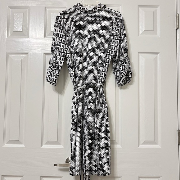 NWT Women's J. McLaughlin Belted Shirt Button Down Dress Black & White XL - Picture 2 of 8